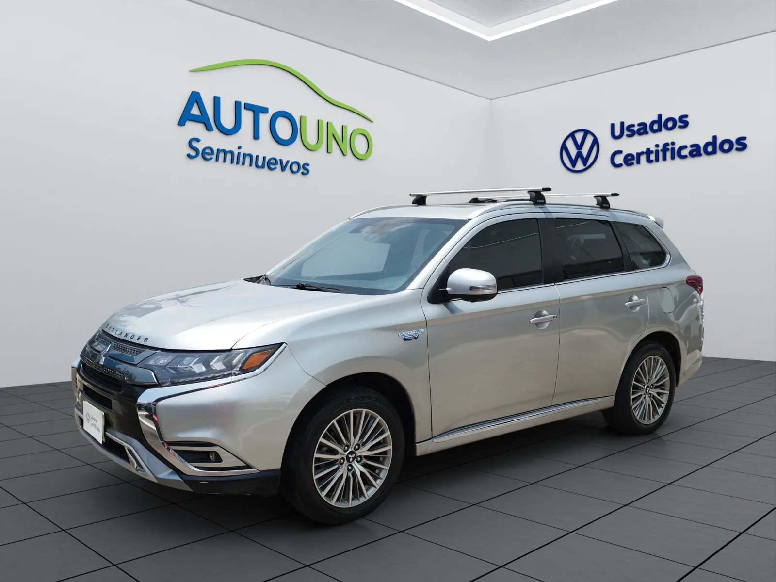 OUTLANDER