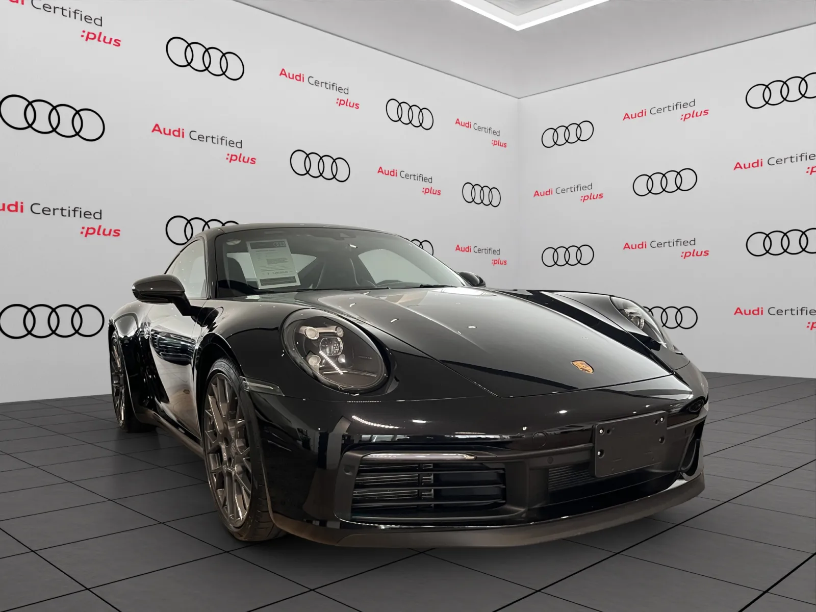 911