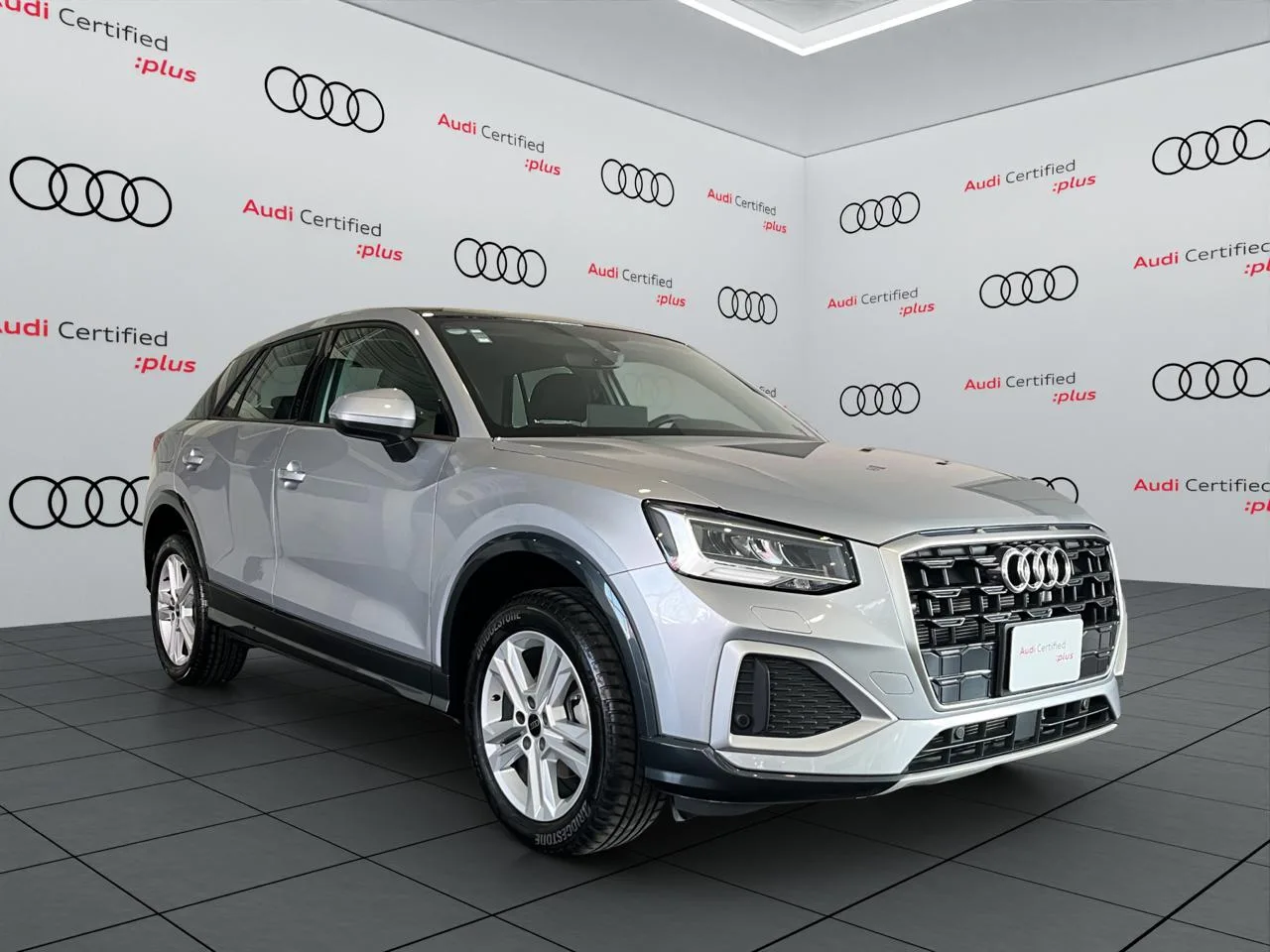 Audi Q2 VUD