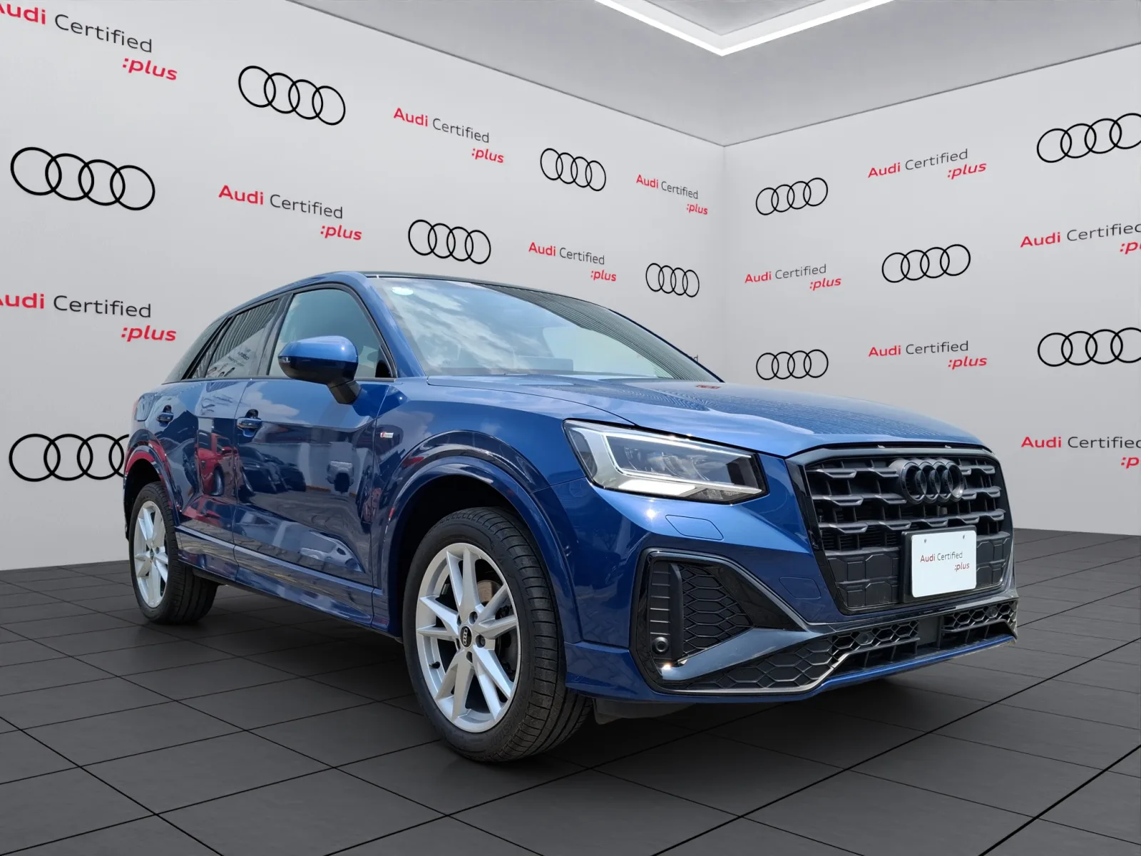 Audi Q2 VUD