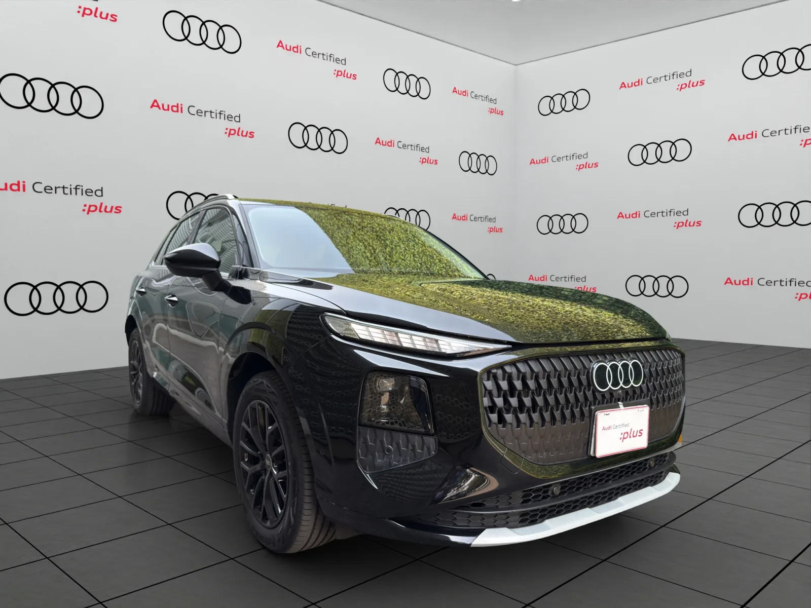 Audi Q3 VUD